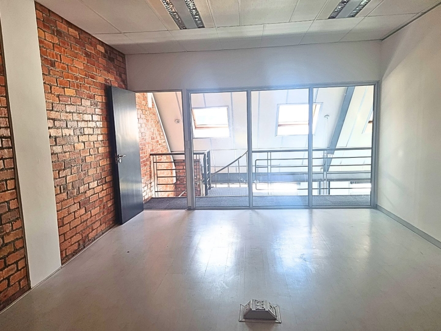 To Let commercial Property for Rent in De Waterkant Western Cape